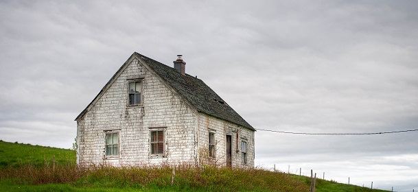 House that needs a vaulation survey