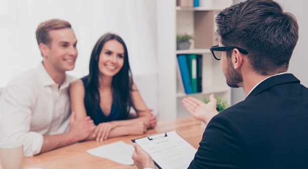 financial advisor with a married couple